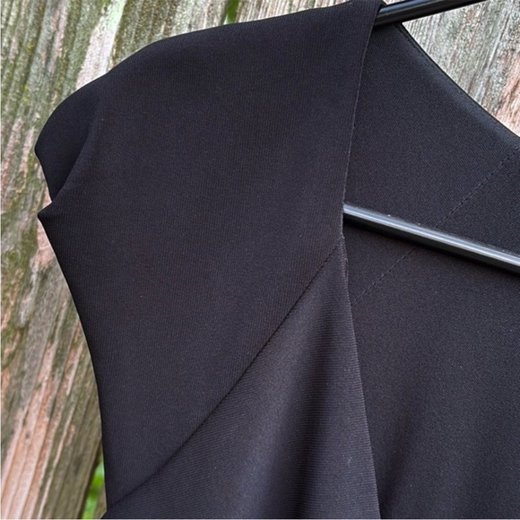 NWT Adrianna Papell Fit Flare Ruched Waist
Lace Panel V Neck Twirl Skirt Dress 4 - Picture 4 of 12